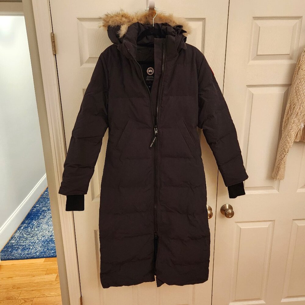 Canada Goose Mystique Down Parka With Genuine Coyote Fur Trim, sz Med